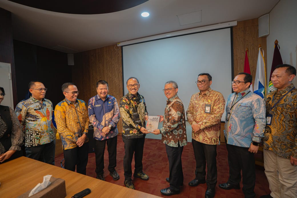 Gubernur Sulbar Bertemu Perpusnas RI Perkuat Gerakan Literasi Sulbar Mandarras