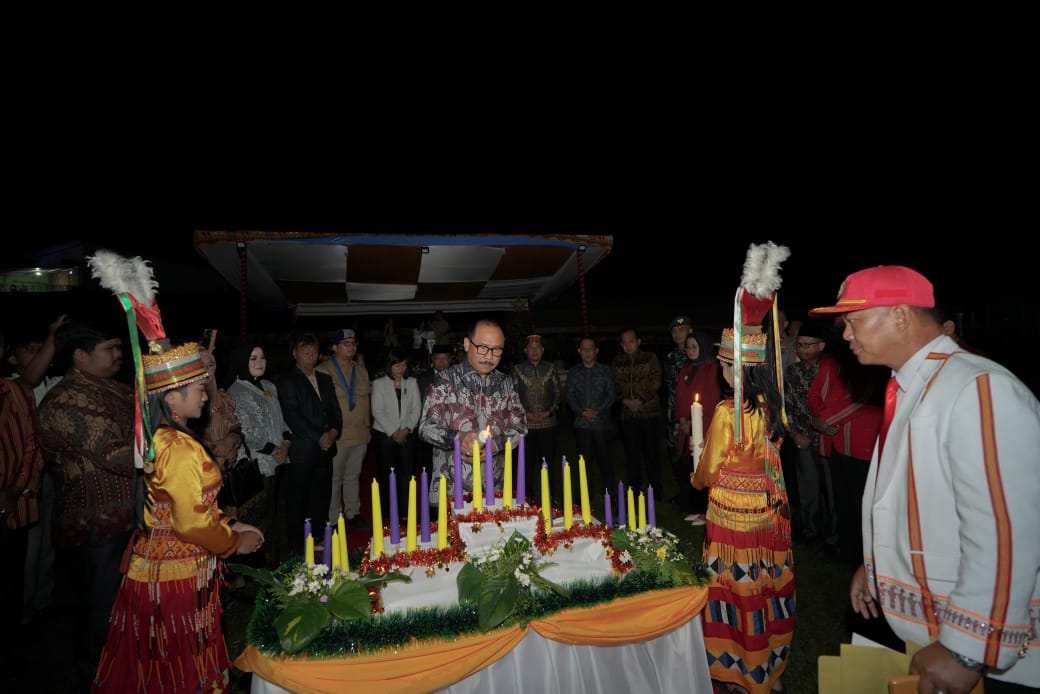 Gubernur Sulbar Hadiri Perayaan Natal Nasional GMKI di Mamasa