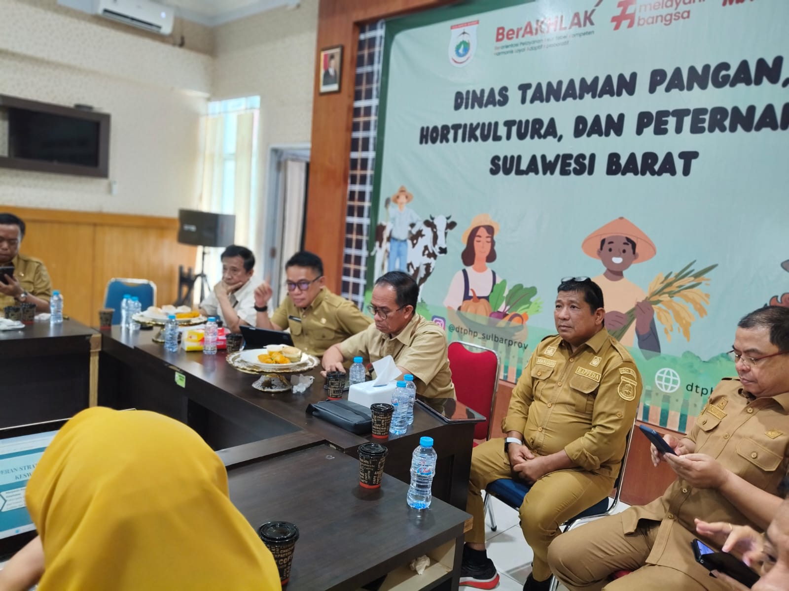 Hasanuddin Haruna Tekankan Program Dinas TPHP Harus Dukung Misi Gubernur Sulbar