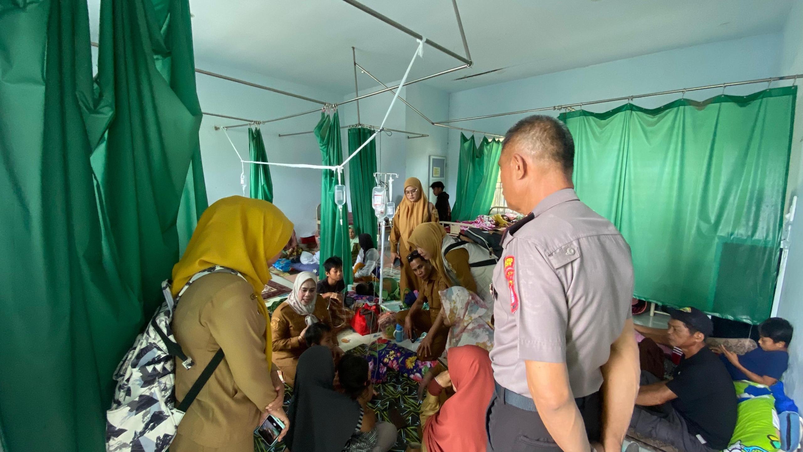 Pemprov Sulbar dan Pemkab Majene Tangani Dugaan Keracunan MBG