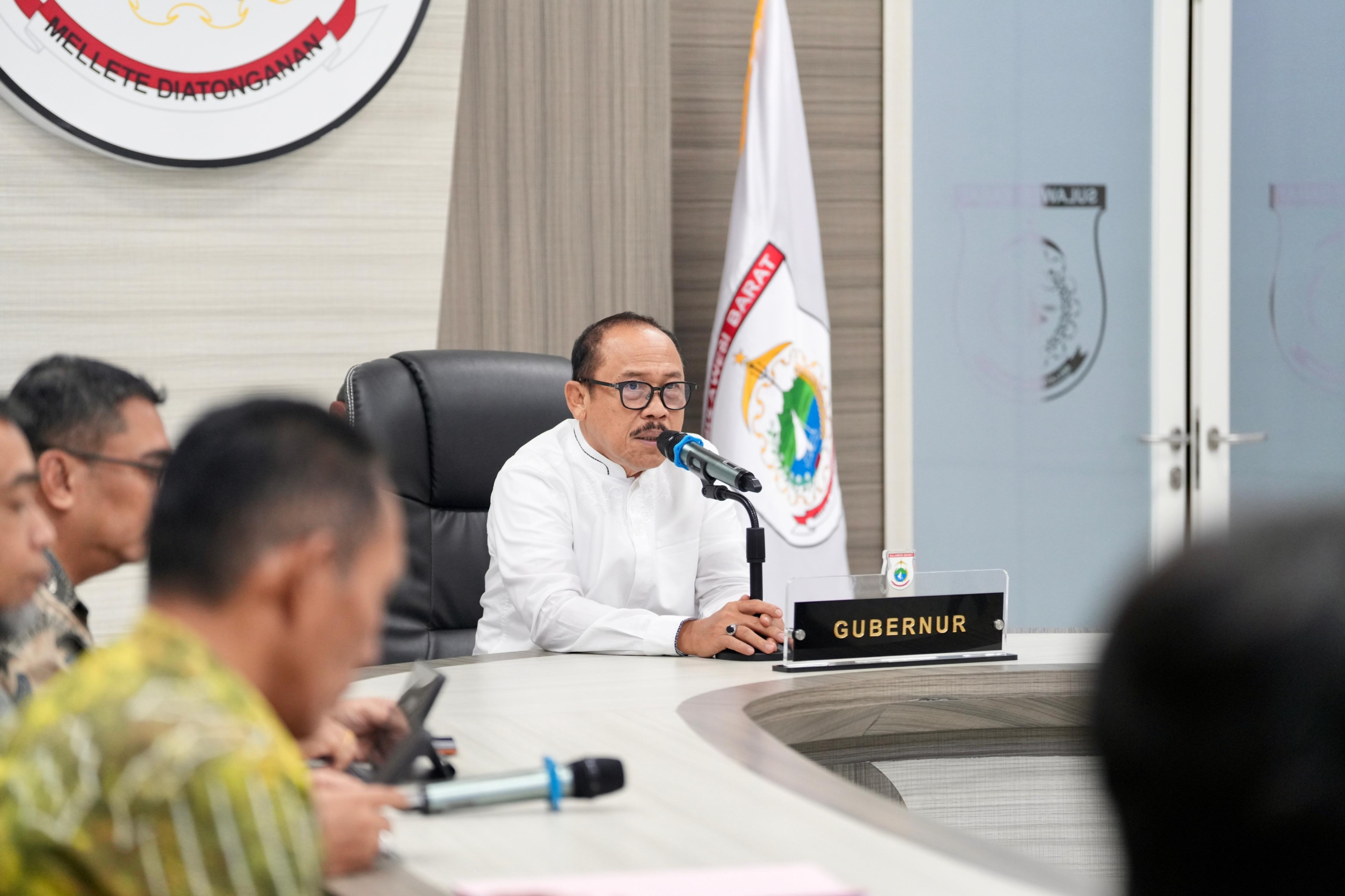 Gubernur Sulbar Pimpin Rapat Pembahasan MoU SPAM Regional Majene-Polman Senilai Rp300 Miliar