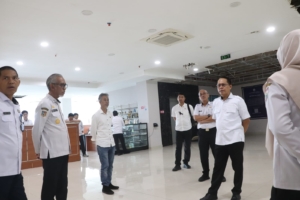 Junda Maulana Sidak OPD Sulbar, Pastikan Penyesuaian Kebutuhan Kerja