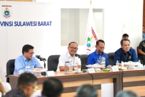Evaluasi Triwulan I, Gubernur Sulbar Ingatkan Risiko APBD dan Pentingnya Data Akurat